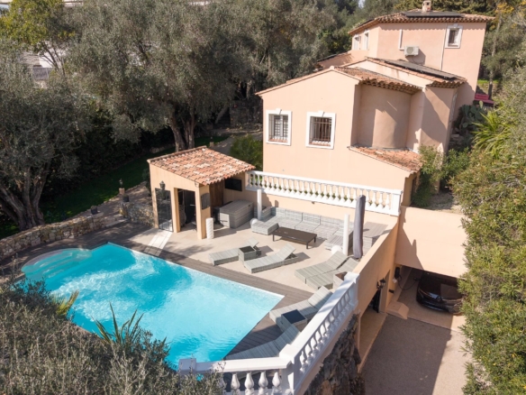 4 Bedroom Villa/House in Le Cannet 16