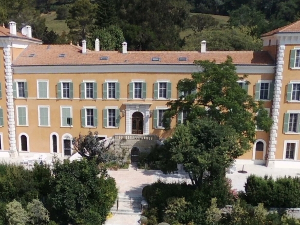 10 Bedroom Castle/Estates in Vence 20