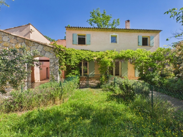 5 Bedroom Villa/House in Fayence 2