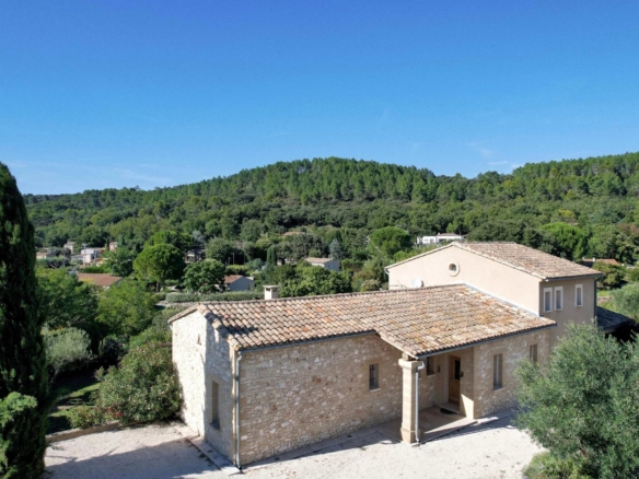 4 Bedroom Villa/House in Uzes 36