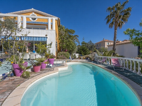 3 Bedroom Villa/House in Bandol 22