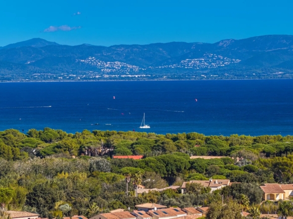 8 Bedroom Villa/House in Giens 24