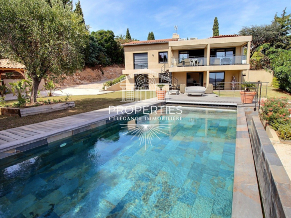3 Bedroom Villa/House in Le Lavandou 28