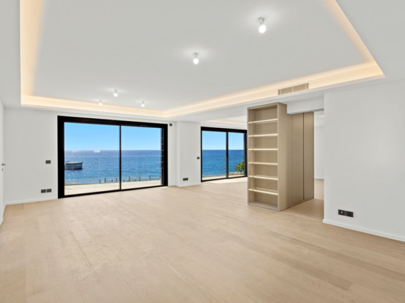 3 Bedroom Apartment in Cap D Ail 26
