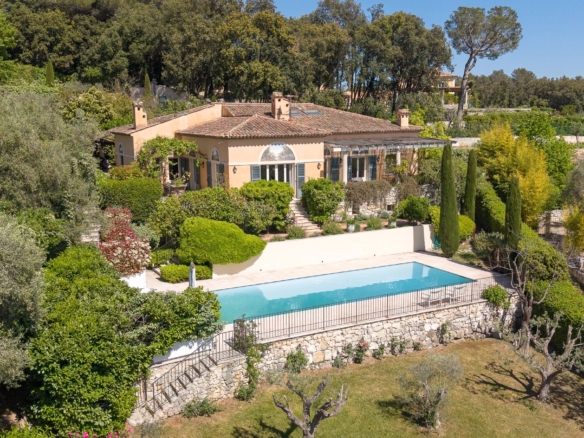 5 Bedroom Villa/House in La Colle Sur Loup 20