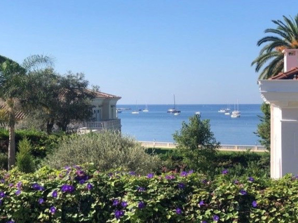 5 Bedroom Villa/House in Cap D Antibes 2