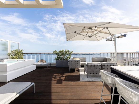 4 Bedroom Apartment in Cannes 4