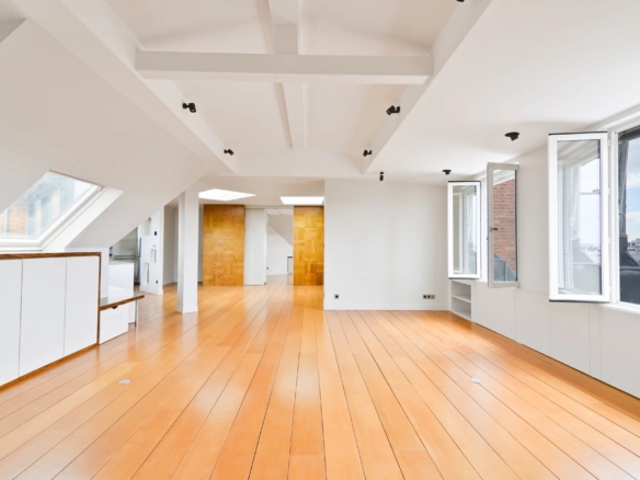 1 Bedroom Apartment in Paris 7th (Invalides, Eiffel Tower, Orsay) 6