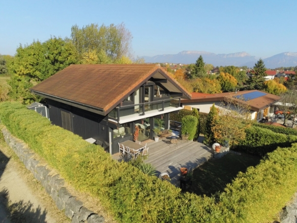 4 Bedroom Villa/House in Poisy 8