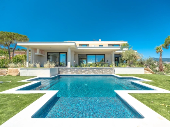 4 Bedroom Villa/House in Ste Maxime 10