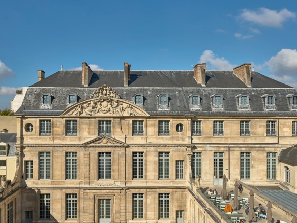 3 Bedroom Apartment in Paris 3rd (Haut Marais- rue de Bretagne) 12