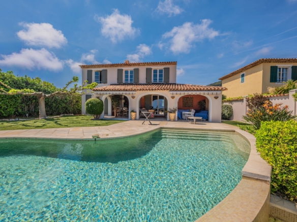 4 Bedroom Villa/House in Les Issambres 14