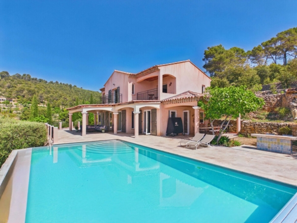 4 Bedroom Villa/House in Cotignac 34