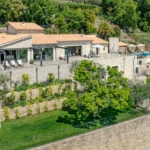 4 Bedroom Villa/House in Chateauneuf Grasse 10