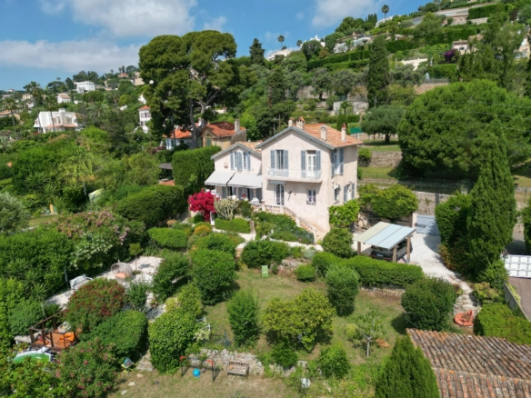 4 Bedroom Villa/House in Le Golfe Juan 18