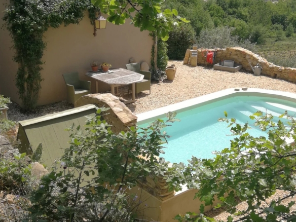 3 Bedroom Villa/House in Vaison La Romaine 28