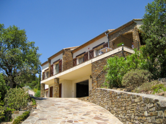 6 Bedroom Villa/House in Cavalaire Sur Mer 20
