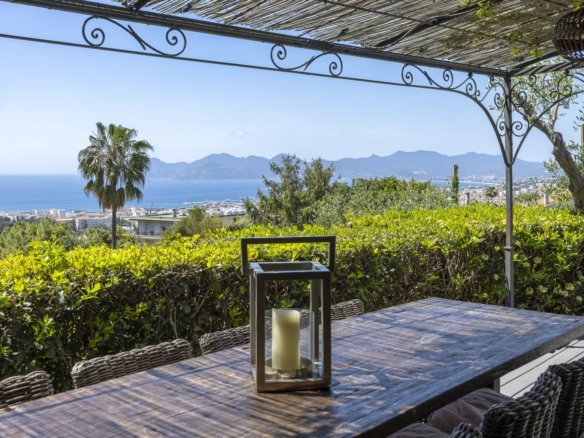 5 Bedroom Villa/House in Cannes 20