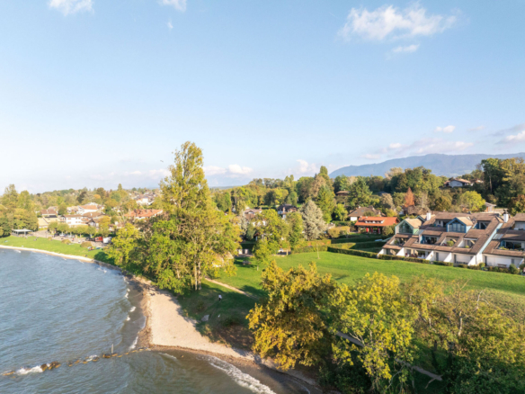4 Bedroom Villa/House in Anthy Sur Leman 2