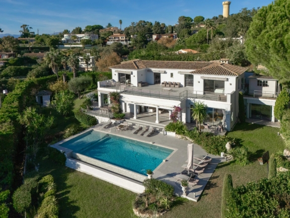 5 Bedroom Villa/House in Cannes 12
