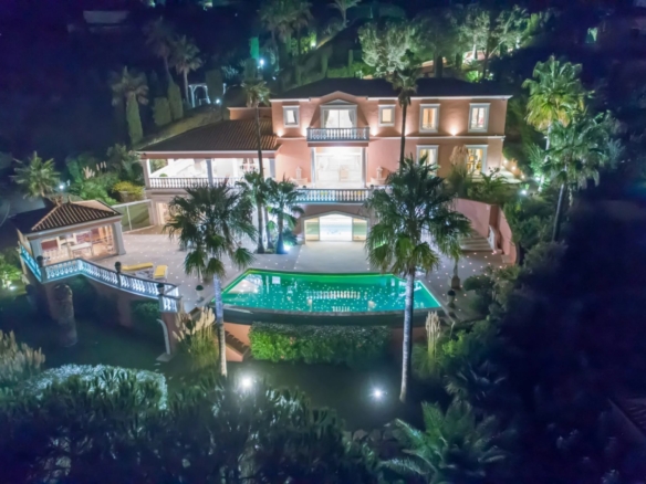 5 Bedroom Villa/House in Les Issambres 8