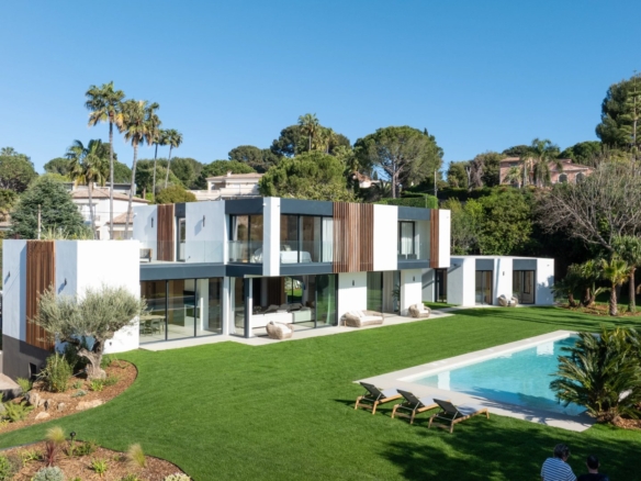 7 Bedroom Villa/House in Cap D Antibes 12