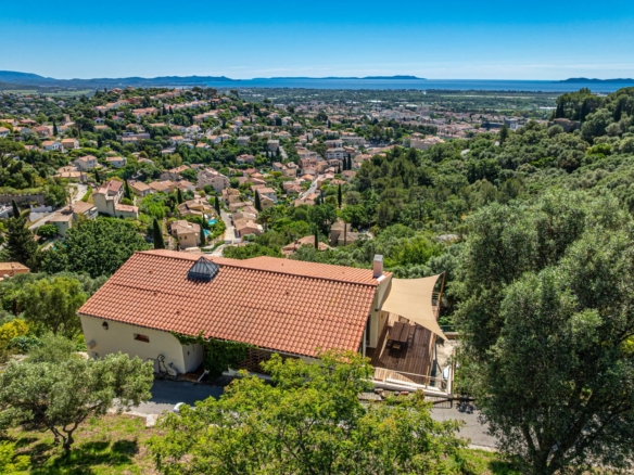 3 Bedroom Villa/House in Hyeres 14