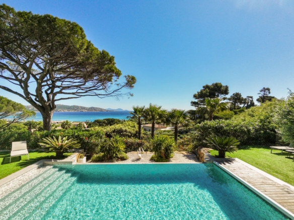 4 Bedroom Villa/House in Ste Maxime 32