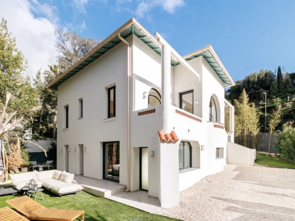 4 Bedroom Villa/House in Cannes 8