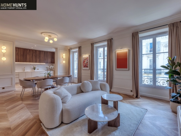 2 Bedroom Apartment in Nice 36
