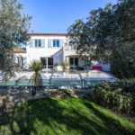 4 Bedroom Villa/House in Uzes 6