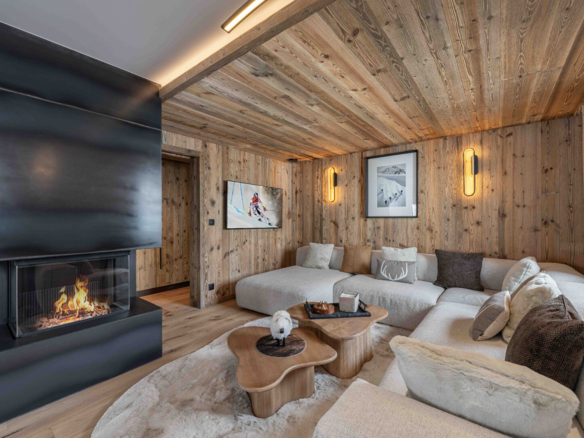 4 Bedroom Apartment in Champagny En Vanoise 6