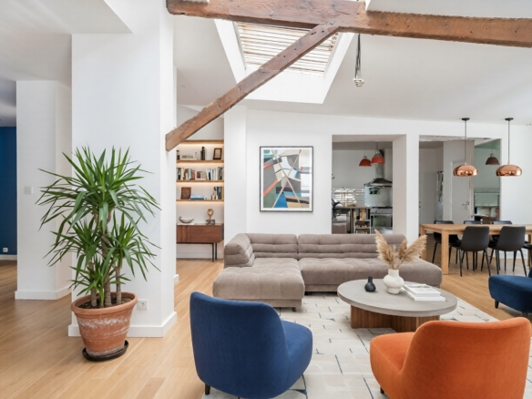 4 Bedroom Apartment in Paris 10th (Canal St Martin) 12