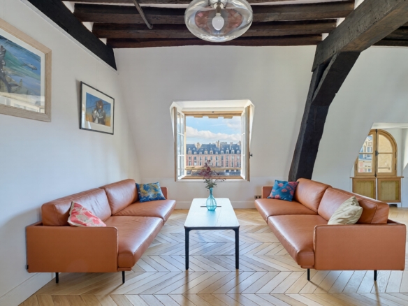 3 Bedroom Apartment in Paris 4th (Marais – Place des Vosges – Ile St Louis) 14