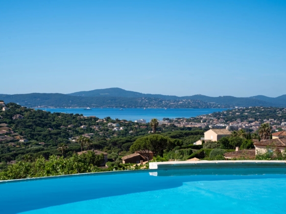6 Bedroom Villa/House in Ste Maxime 10